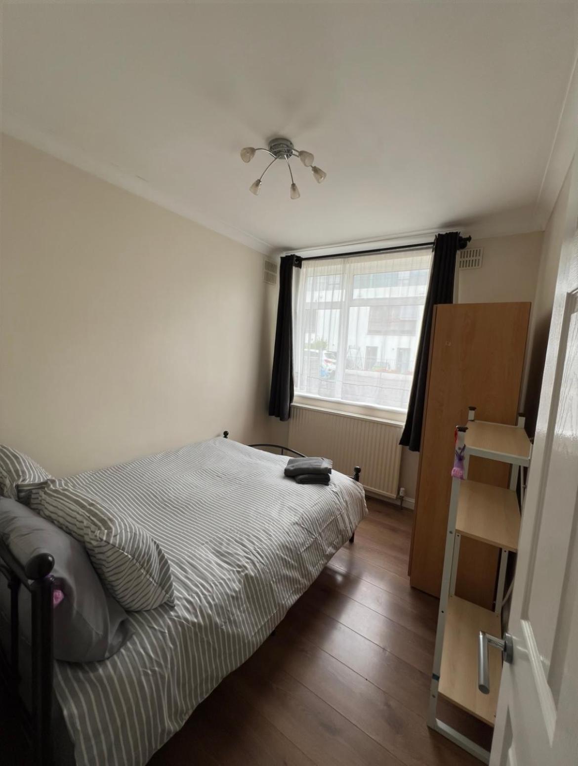 20Mins To Bakerst, Harry Potter & Wembley Stadium! Apartment Northwood  Ngoại thất bức ảnh